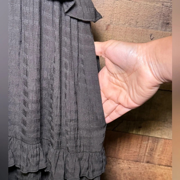 Talulah Black Ruffle Tiered Midi Dress Women's size Small - Picture 6 of 10